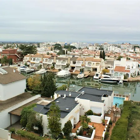 Appartement Apartamento En Con Parking Y Piscina Roses